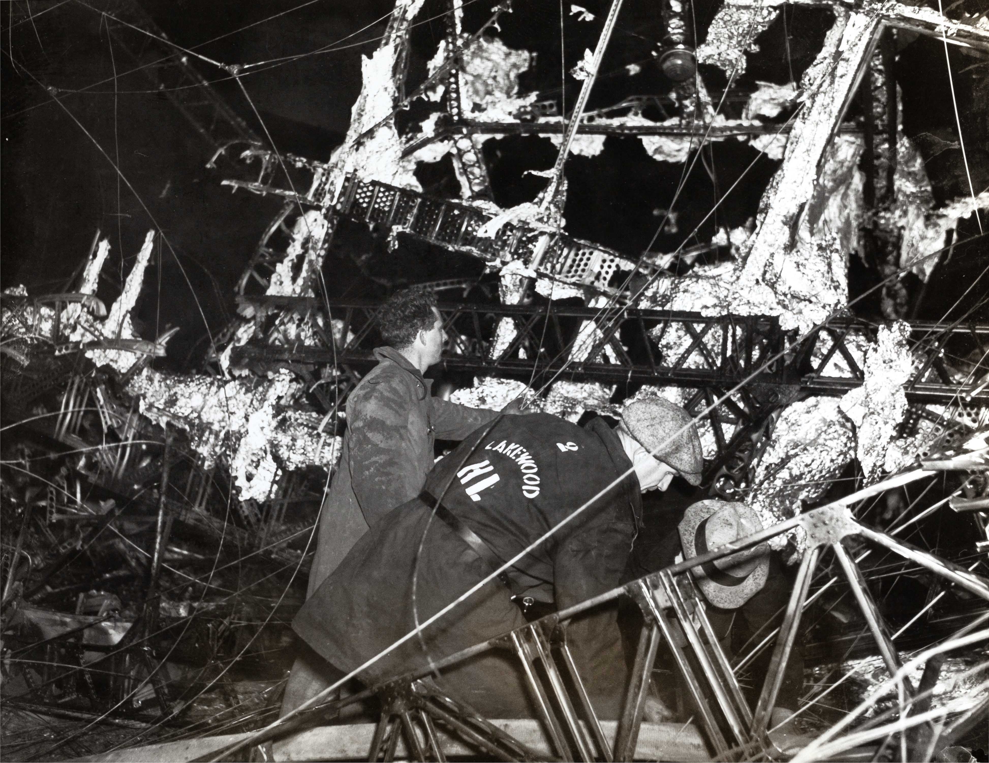 Murray Becker | The Hindenburg disaster at Lakehurst (3 prints), 6 May ...