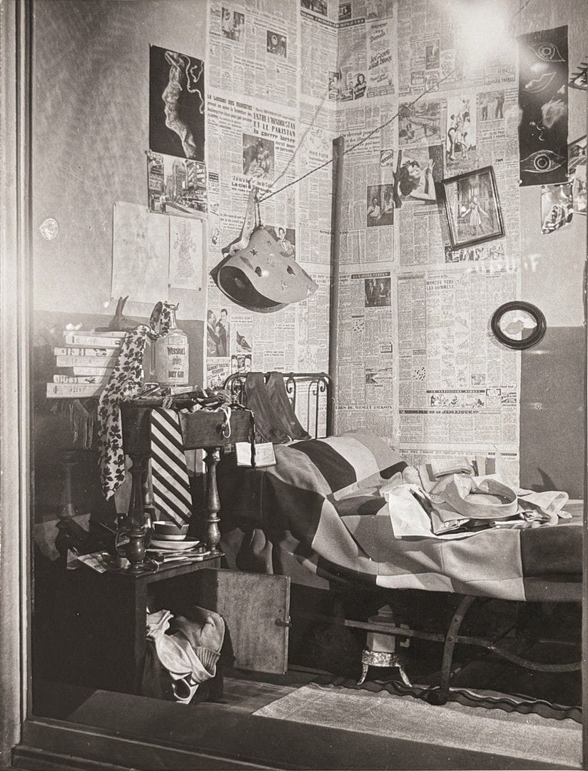 Artwork by Robert Doisneau, Fashionable, Made of Vintage Silver Print