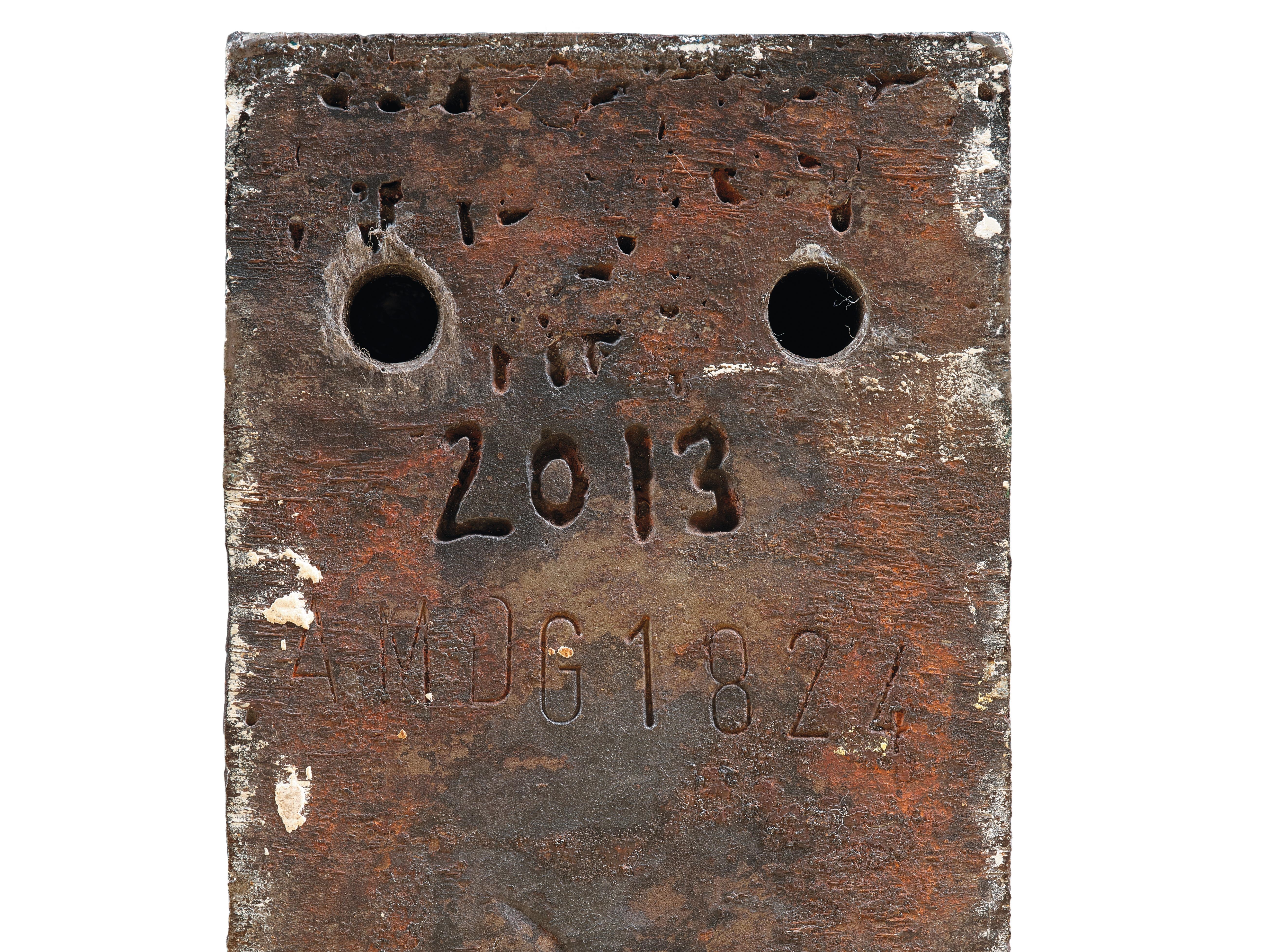 Artwork by Antony Gormley, Small Splice IV, Made of Cast Iron