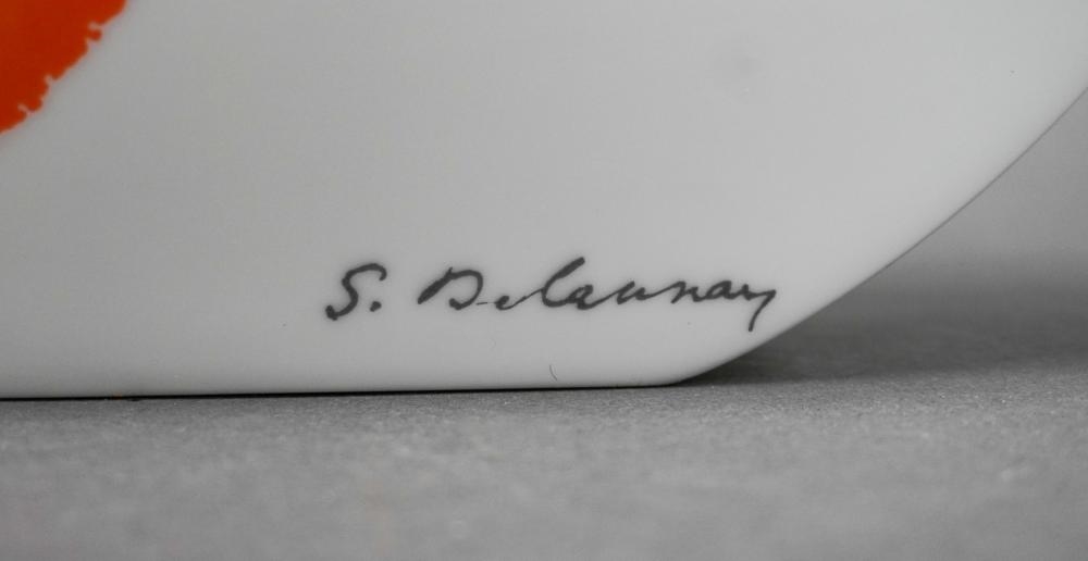 Artwork by Sonia Delaunay, Helice, Made of Porcelain