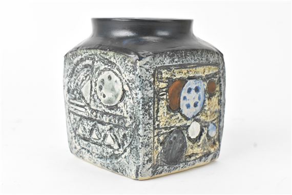 A Troika pottery marmalade pot - Jane Fitzgerald