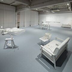 Yu Sora: Umbrella at the Entrance, Glasses by the Pillow - Tezukayama Gallery 