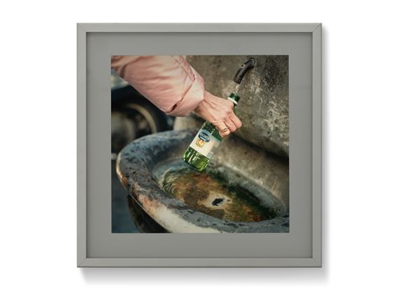 Basin in Rome 2 by Jeff Wall, Executed in 2003-2006