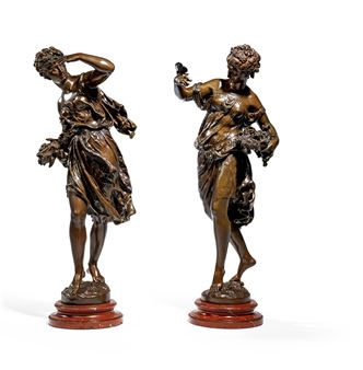 A PAIR OF STATUES - French School, 19th Century