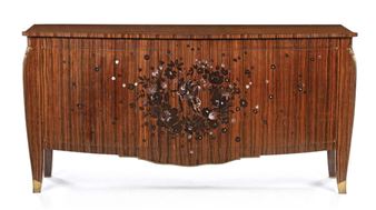 Curved chest of drawers