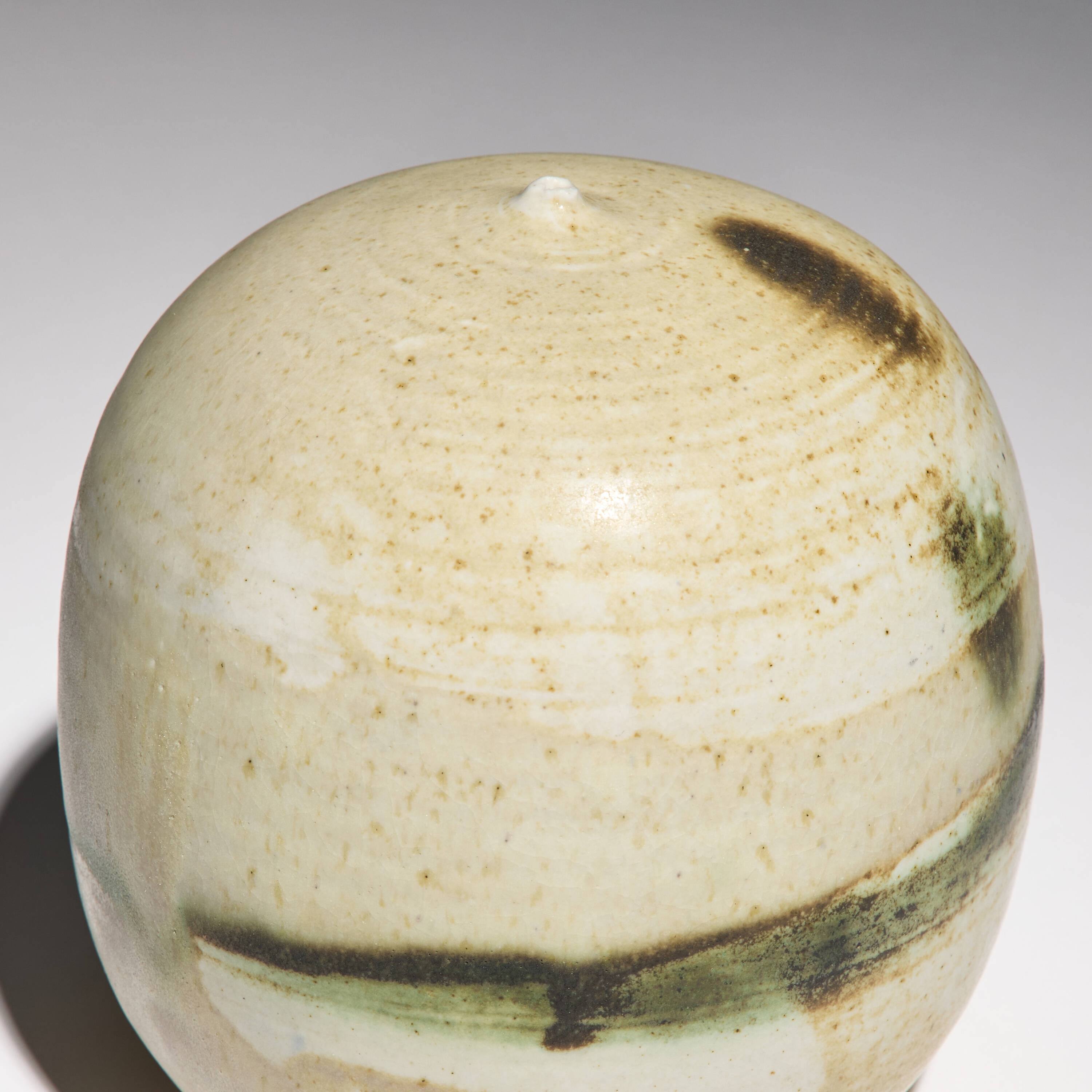 Artwork by Toshiko Takaezu, Closed Form (with rattle, Made of Glazed Porcelain