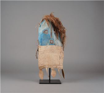 Afrique, Asie, Amériques et Océanie : masques, statues, armes, peintures, photos, livres, etc - Stanley's Auction