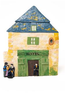 Henriot Quimper Hotel