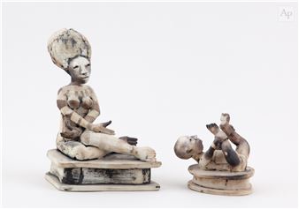 Studio Ceramics - Adam Partridge Auctioneers & Valuers