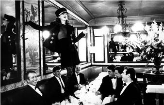 Turning Heads: Style & Style Makers - Holden Luntz Gallery