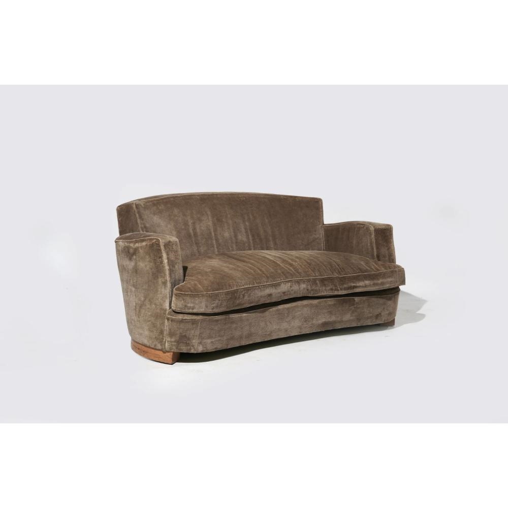 Artwork by Jules Leleu, Canapé corbeille à deux places, Made of Wood, Velvet