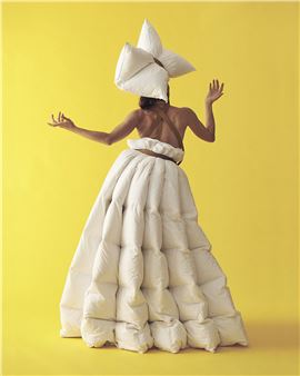 Lilibeth Cuenca Rasmussen and Cecilia Bengolea: Tension, Please! - Borås Konstmuseum