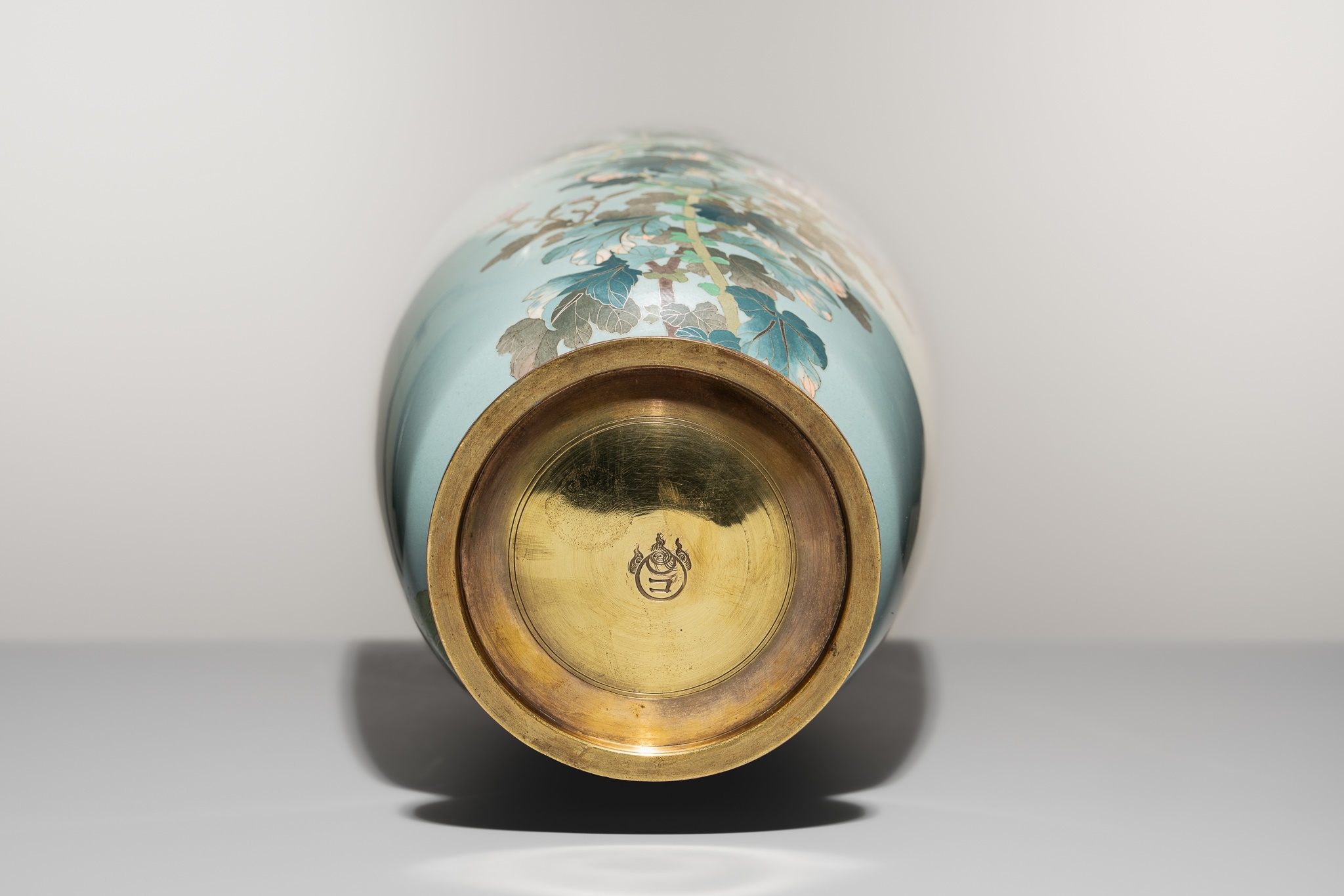 Artwork by Gonda Hirosuke, A Superb and Large Cloisonné Enamel Vase with Blossoming Chrysanthemums, Made of Cloisonné Enamel