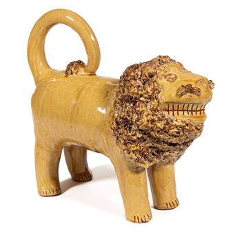Reproduction Solomon Bell, Winchester, Shenandoah Valley of Virginia Earthenware / Redware Lion Figure