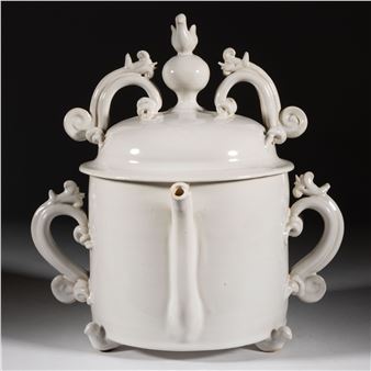 Colonial Williamsburg Reproduction Delft Tin-Glazed Posset Pot with Cover