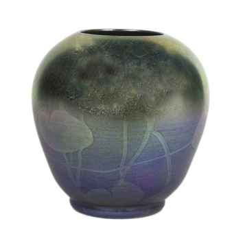 An early Tiffany Studios Favrile iridescent glass vase - Louis Comfort Tiffany