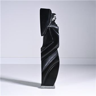 marble sculpture in Noir de Mazy