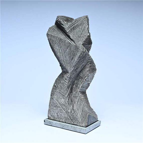 marble sculpture in Noir de Mazy by Marc Verdoodt