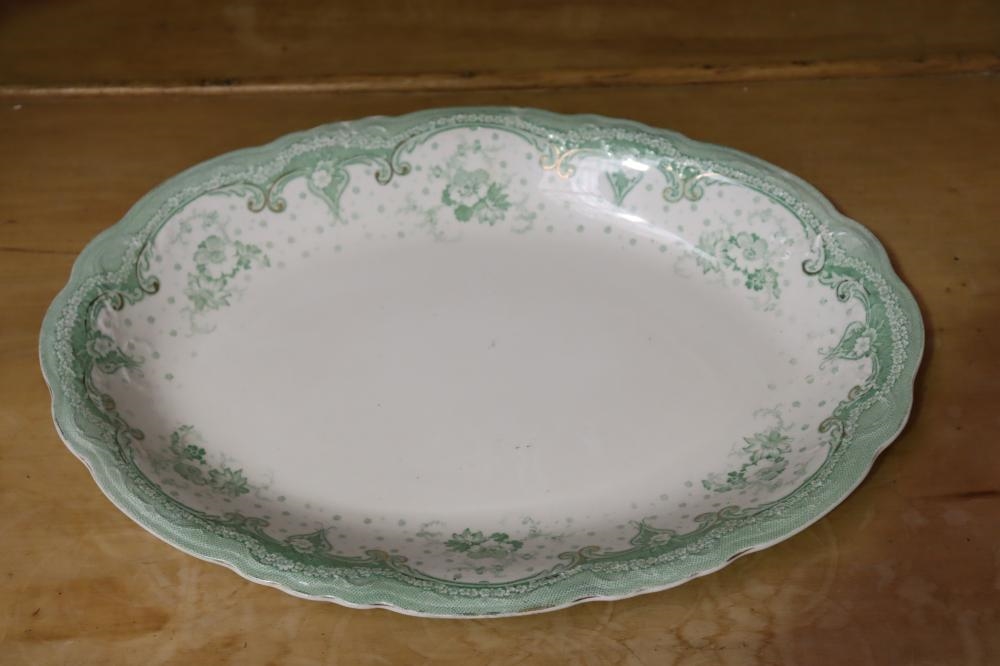Alfred Meakin | Antique Alfred Meakin Selwyn green and gilt highlight ...