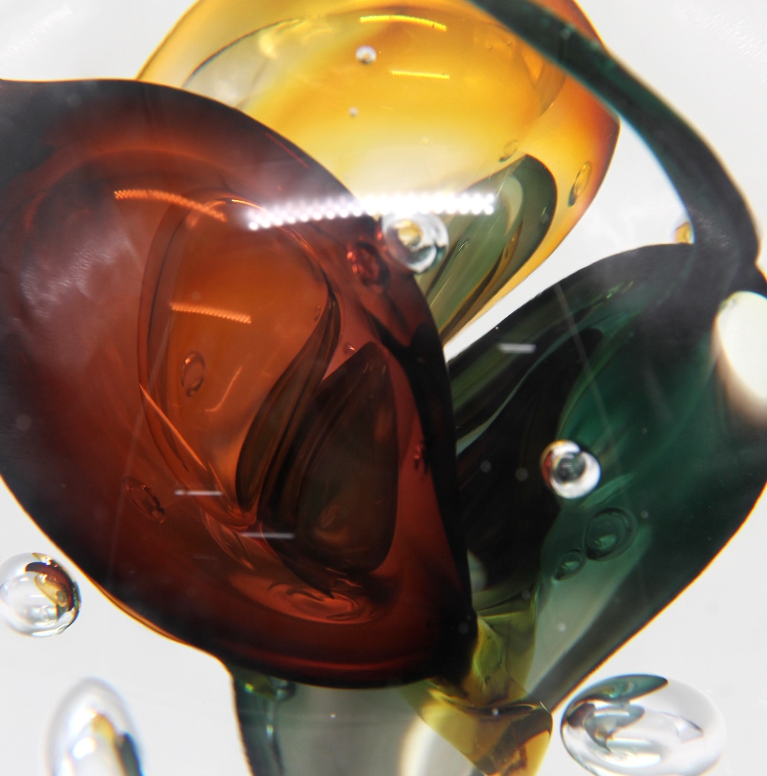 David Reade | Large David Reade Art-glass orb scultpture | MutualArt