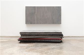 ONLINE: Thresholds - White Columns