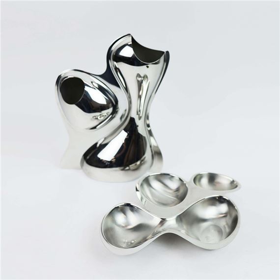 BABYBOOP RA06 STAINLESS STEEL VASE AND A BABYBOOP 4 PART DISH - Ron Arad