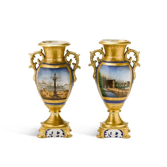 Kornilov Brothers | A pair of vases (19th Century) | MutualArt