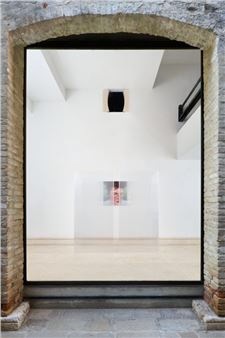 Ahmet Öğüt: Neither Artificial Nor Intelligent - A plus A Gallery