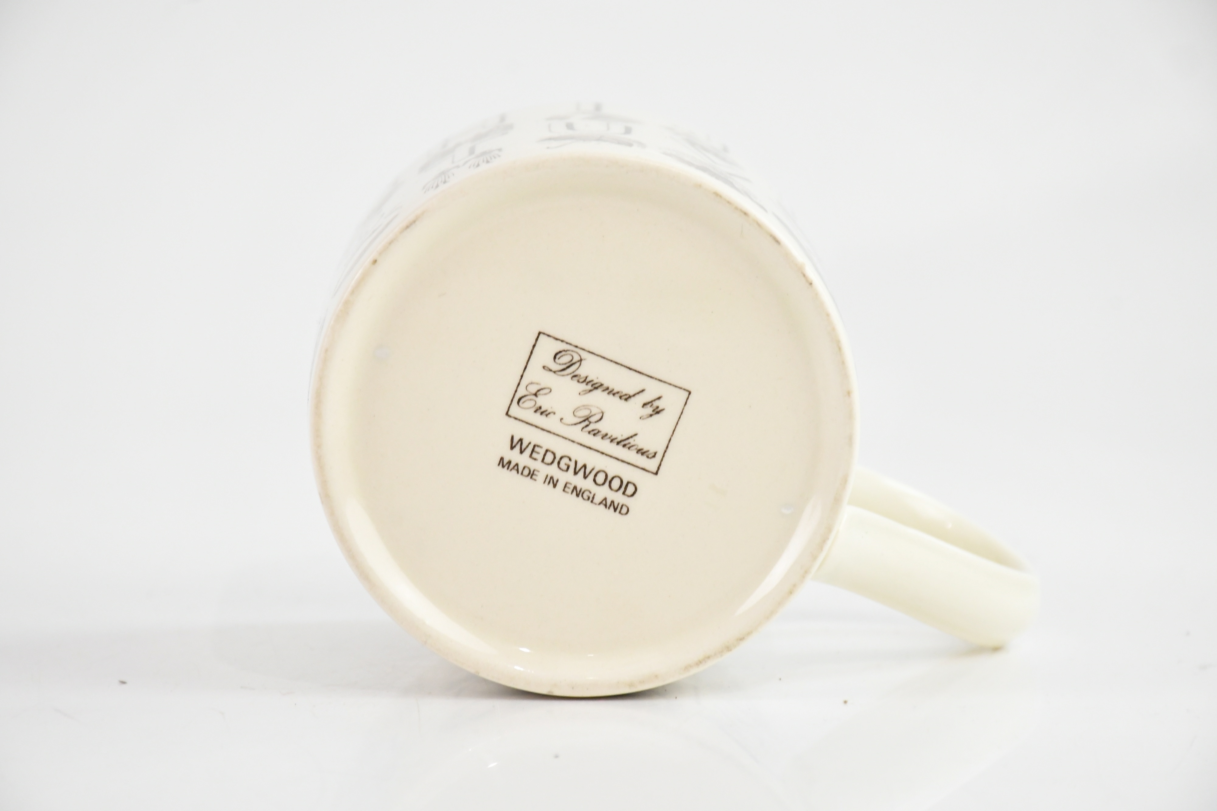 Eric Ravilious | an alphabet mug | MutualArt