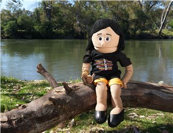 Ruth Davys: Yamandhu wudhagarbinya? - MAMA, Murray Art Museum Albury