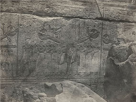 Thebes. Karnak Palace. Exterior sculptures of the granite sanctuary. Egypt, 1849-1851 - Maxime Du Camp