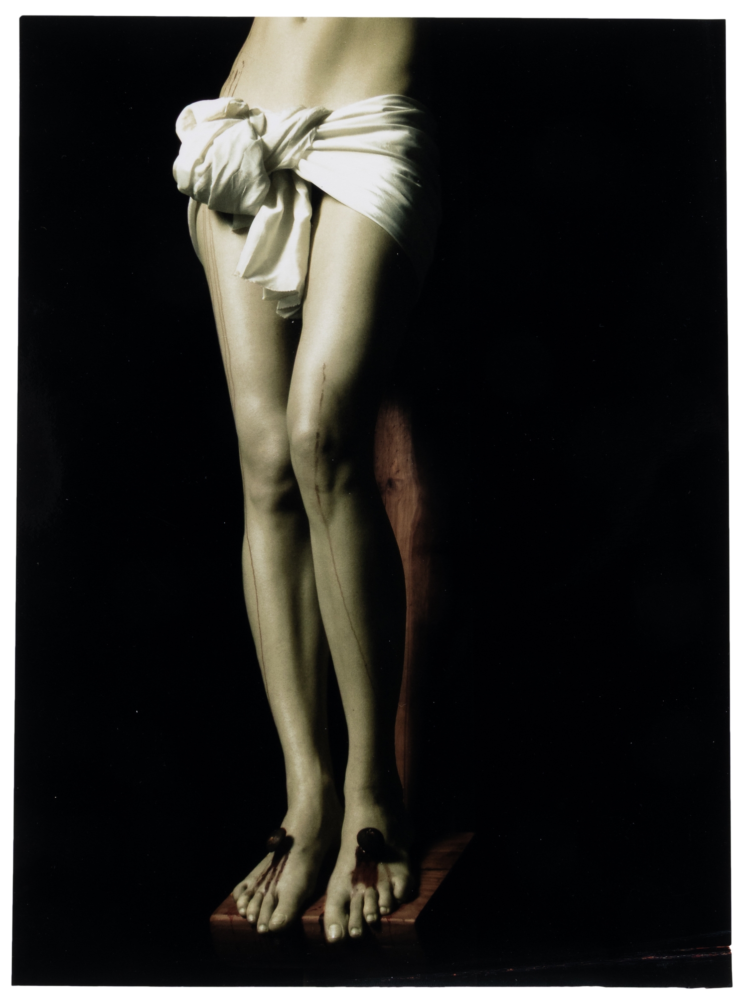 res | La Verdad Inútil / The Useless Truth (2006) | MutualArt