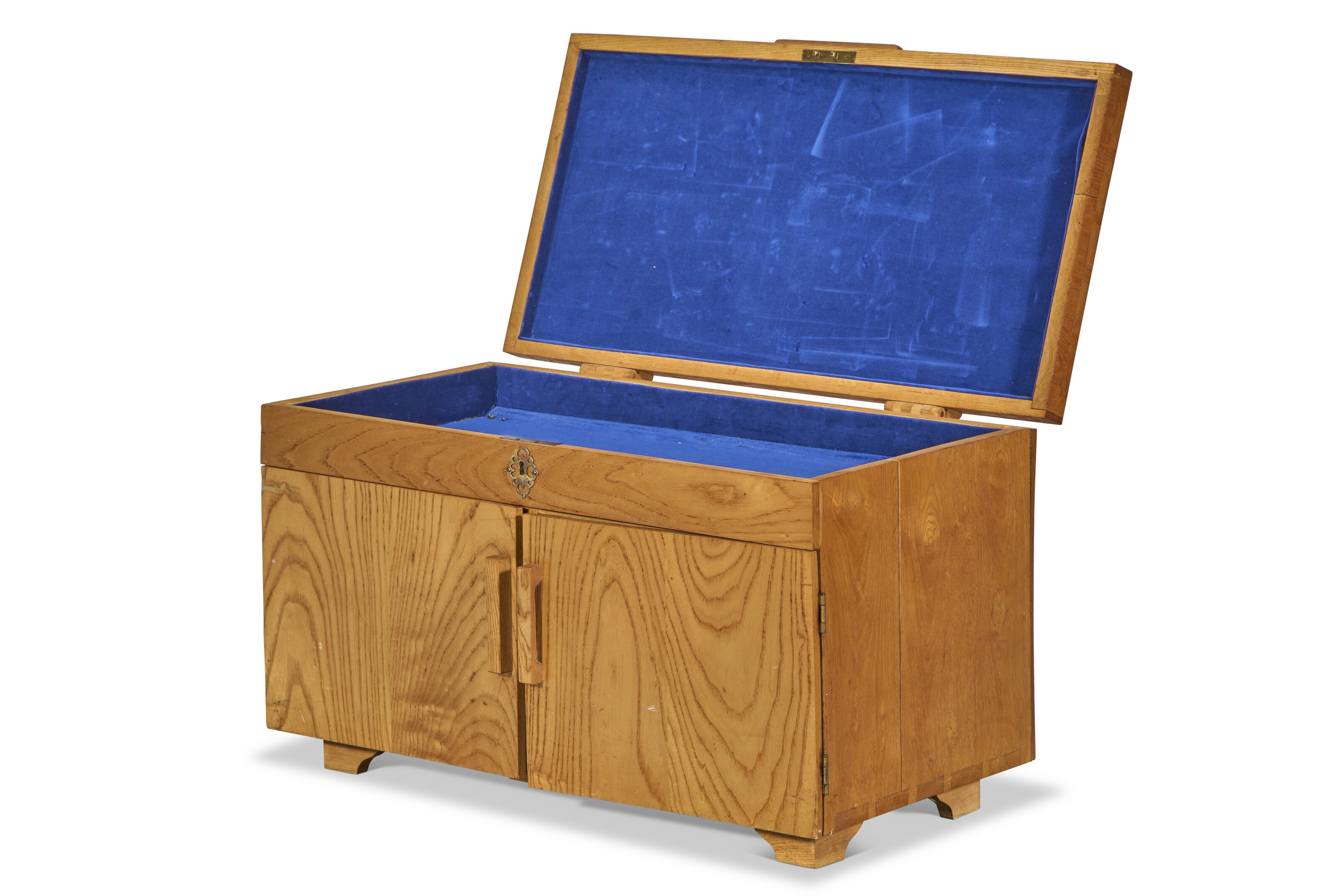 President Jimmy Carter | AN ASHWOOD JEWELRY CHEST | MutualArt