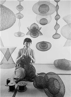Ruth Asawa: Retrospective - Guggenheim Bilbao