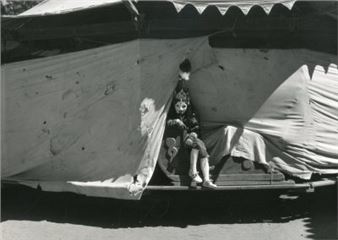 Graciela Iturbide: Vintage - Throckmorton Fine Art