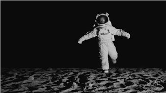 To the Stars! Outer Space and Inner Longing since Modernism - Arp Museum Bahnhof Rolandseck