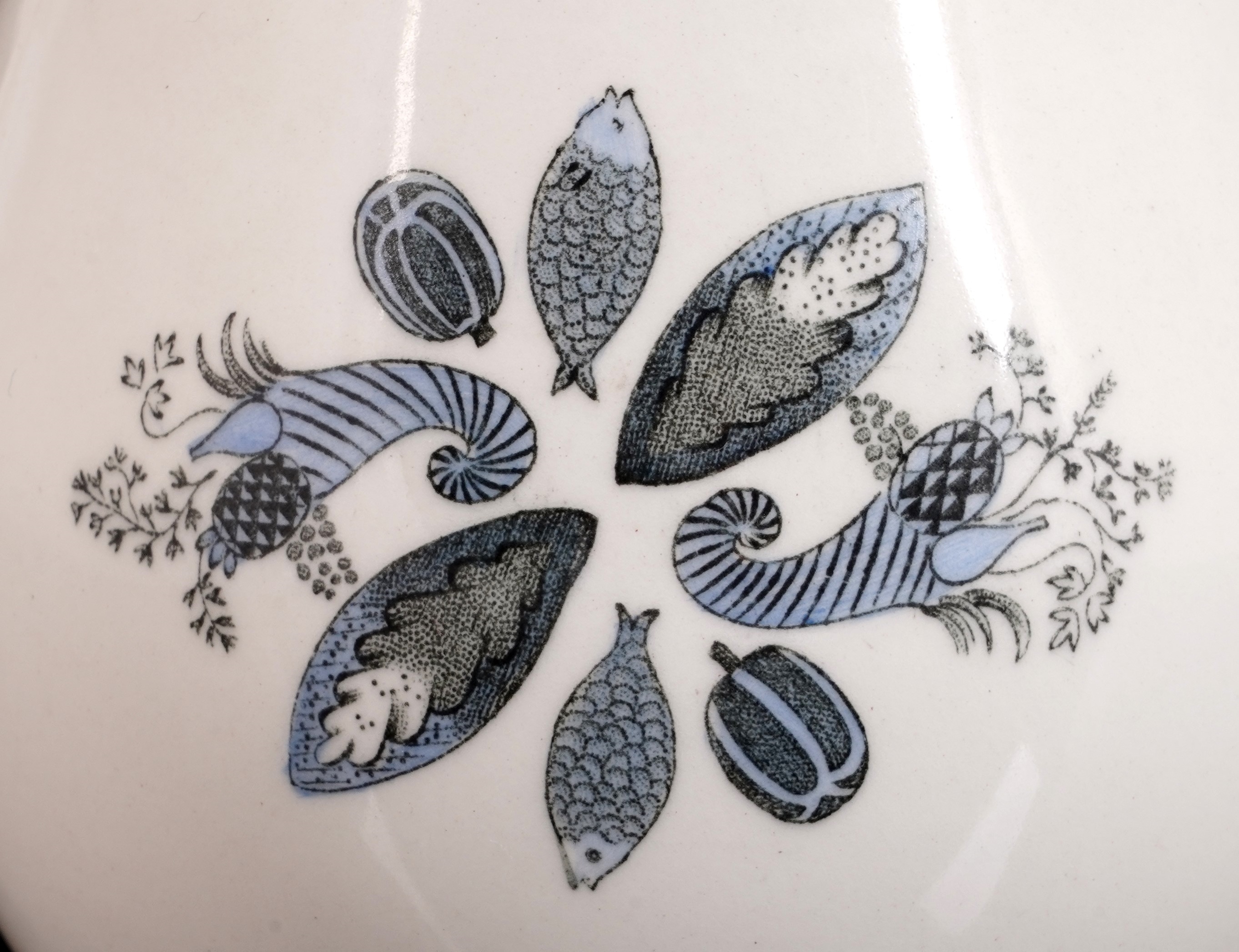 Eric Ravilious | Persephone pattern milk jug and sugar bowl | MutualArt