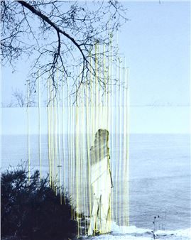 Gisoo Kim: Fäden des Raums - Kunststation Kleinsassen