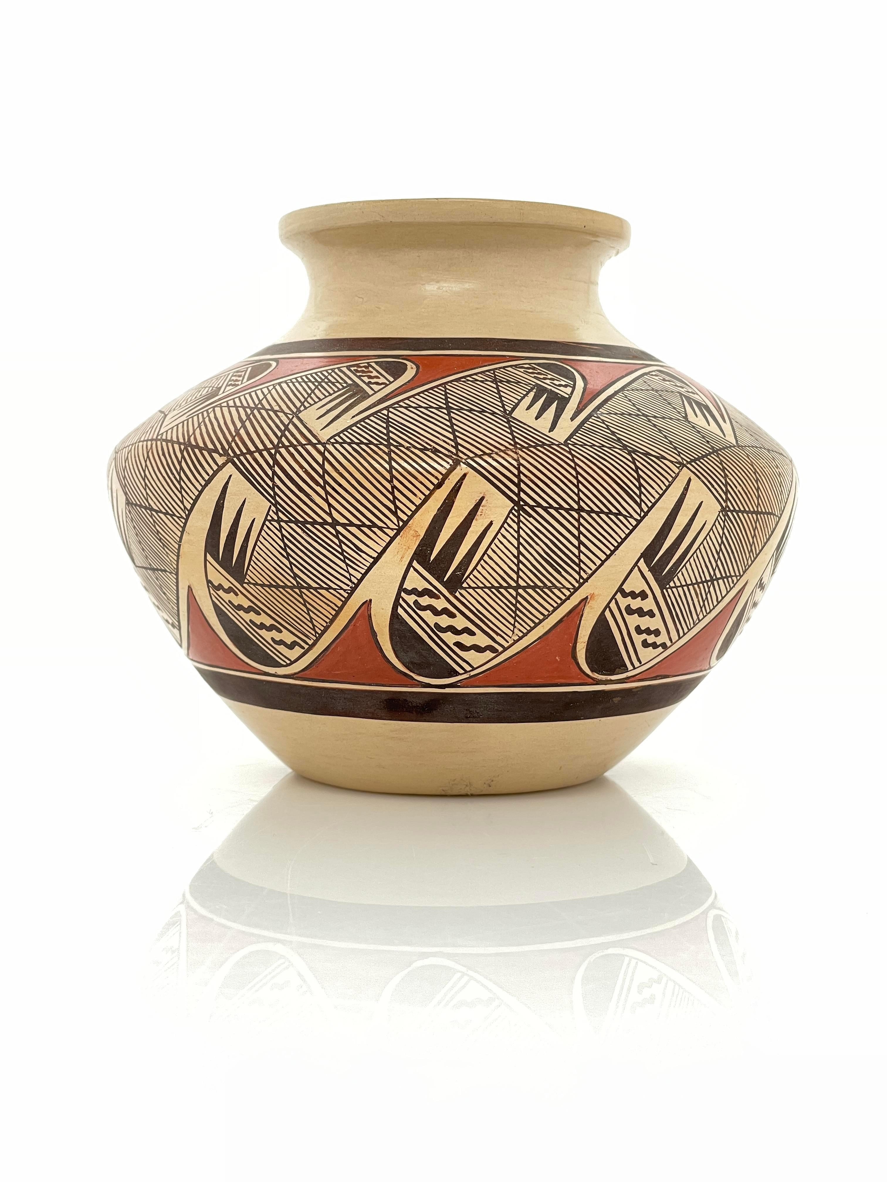 Tonita Hamilton Nampeyo | Hopi-Tewa Migration Pattern Pottery Jar ...