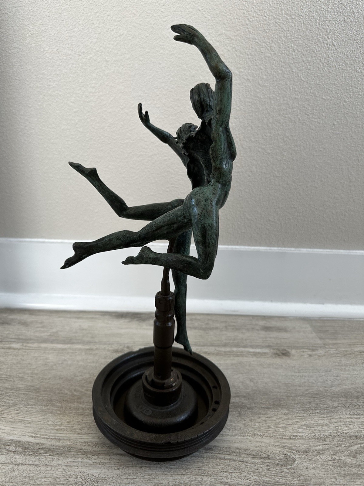 Jorge Coste | Madre Adorable Lovely Mom | MutualArt