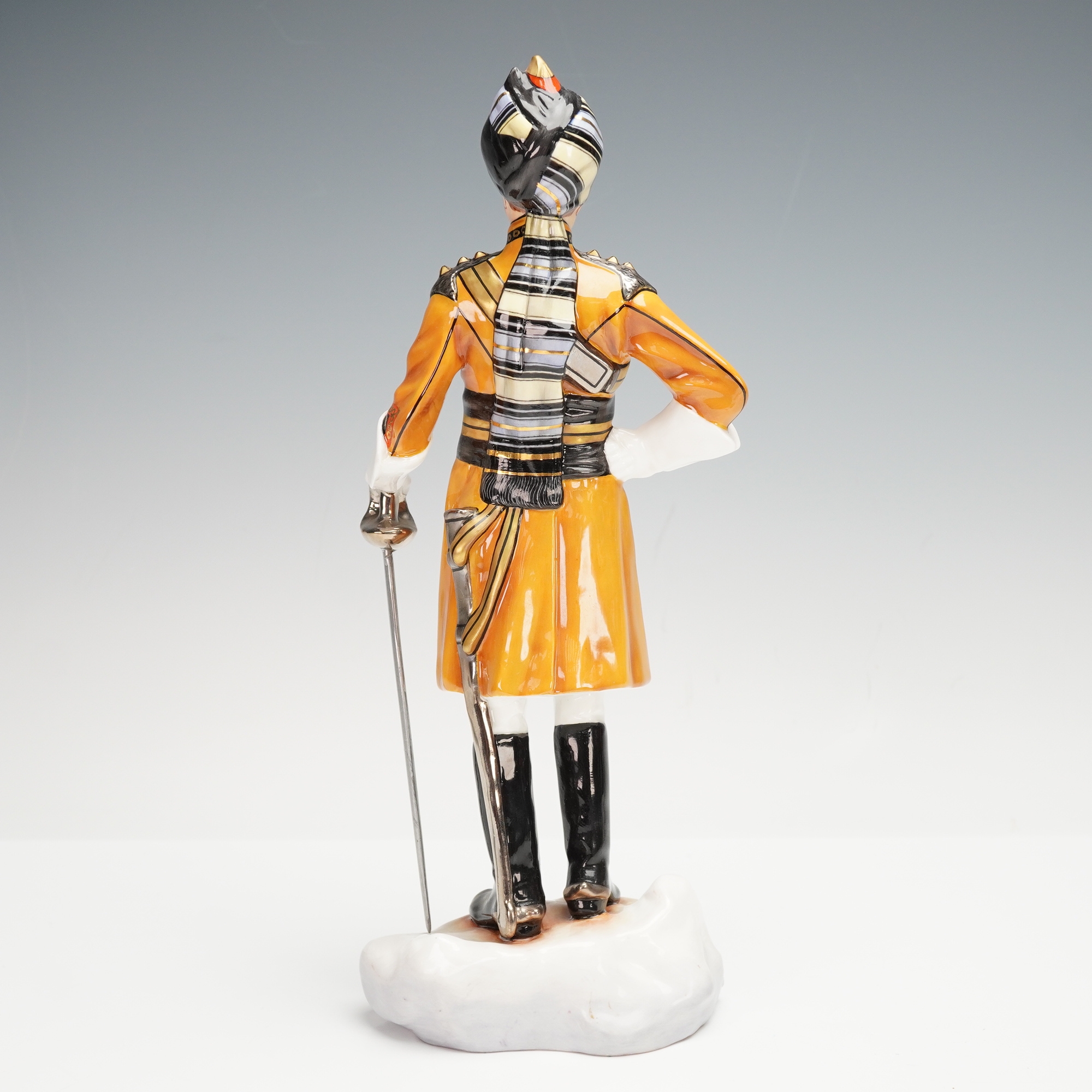 Michael Sutty | Michael Sutty Porcelain Figurine, Skinners Horse, 1920 ...