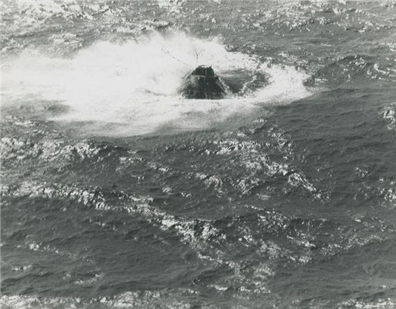 NASA | SPLASH DOWN of the APOLLO 14 capsule in the Pacific Ocean (1971 ...