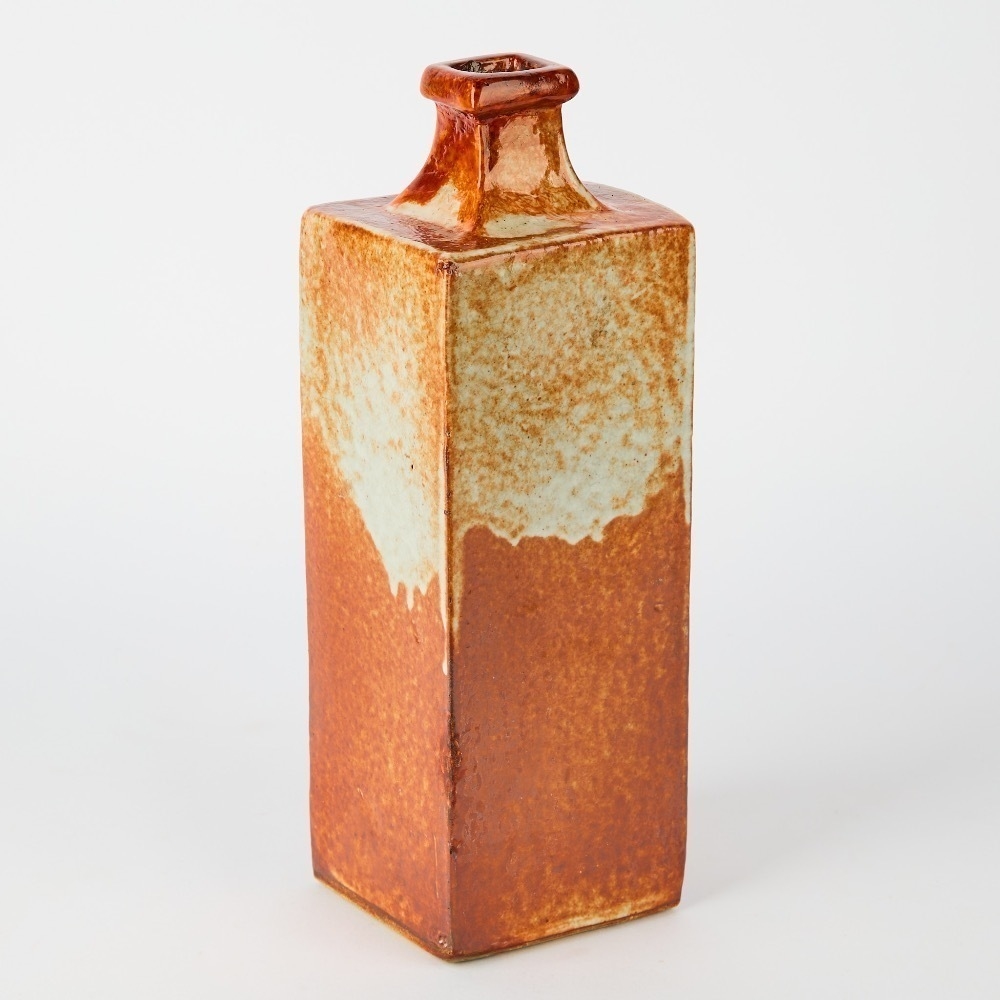 Len Castle | A Len Castle Slab-Built Bottle in Shino Glaze | MutualArt