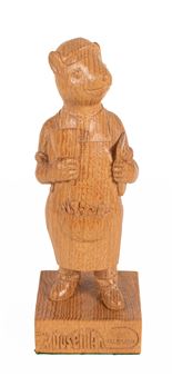 An English Oak Anthropomorphic Mouse, wearing an apron, carved THE MOUSEMAN OF KILBURN - Robert Thompson