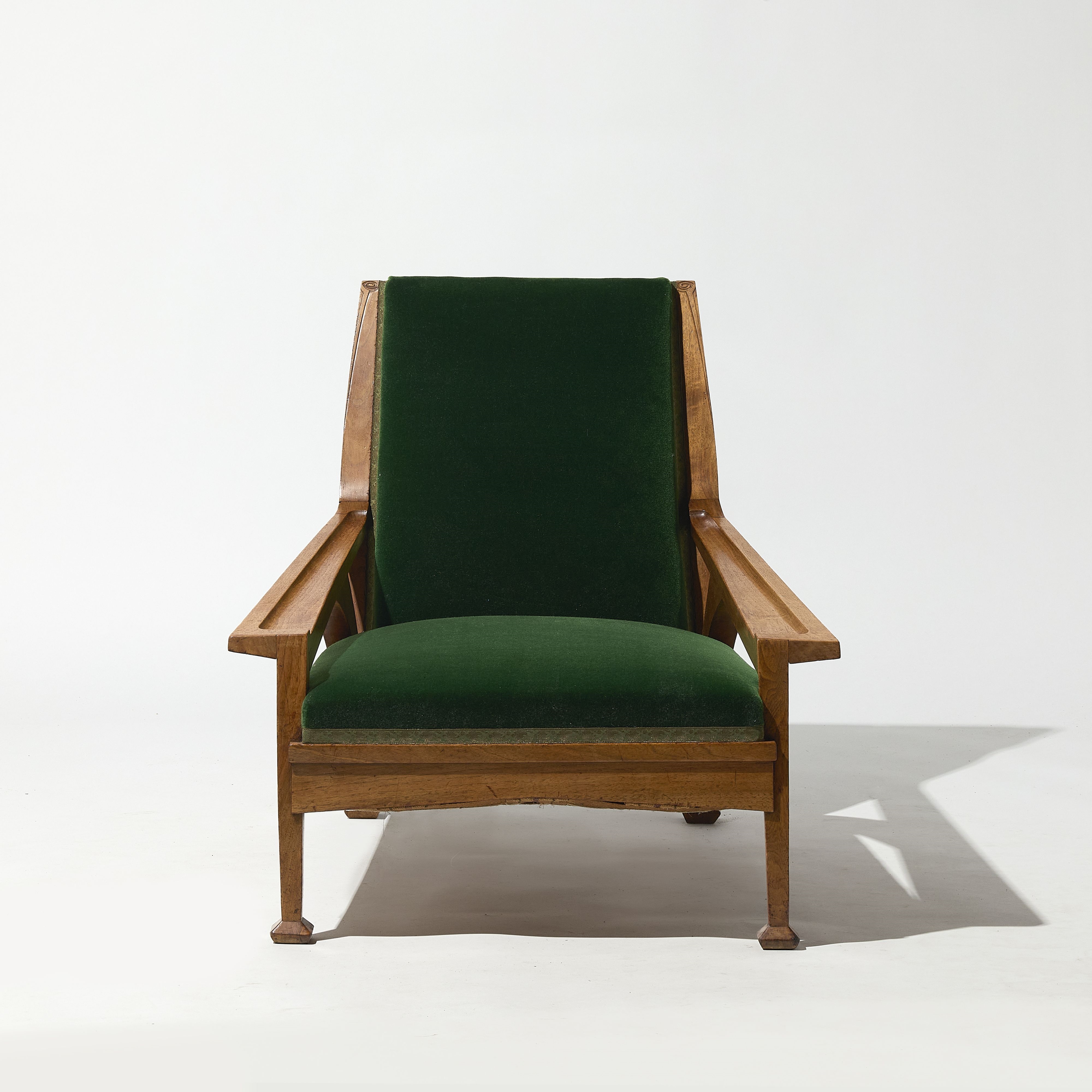 Patriz Huber | Fauteuil de repos – 1901 (1901) | MutualArt