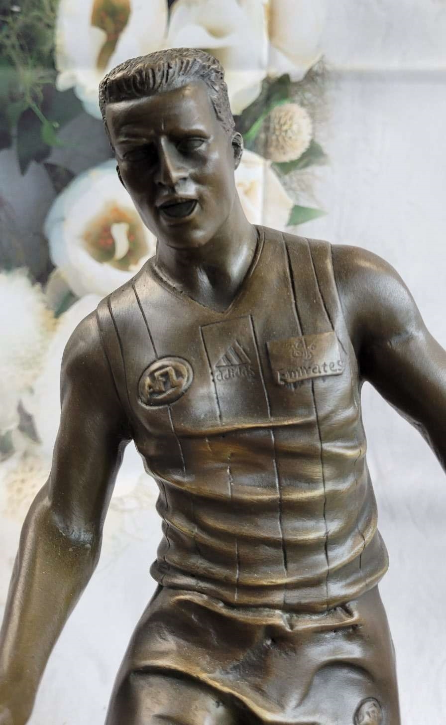 Miguel Fernando López (Milo) | Large Muscular Rugby Player Bronze ...