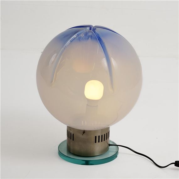 Toni Zuccheri | Table light 'Membrana (1965 - 1966) | MutualArt