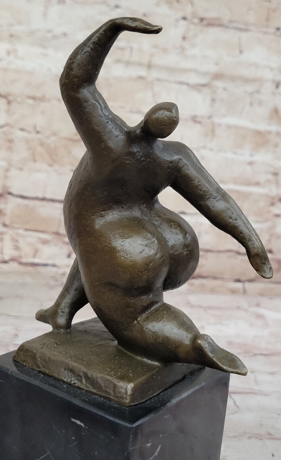 Miguel Fernando López (Milo) | Dancer | MutualArt