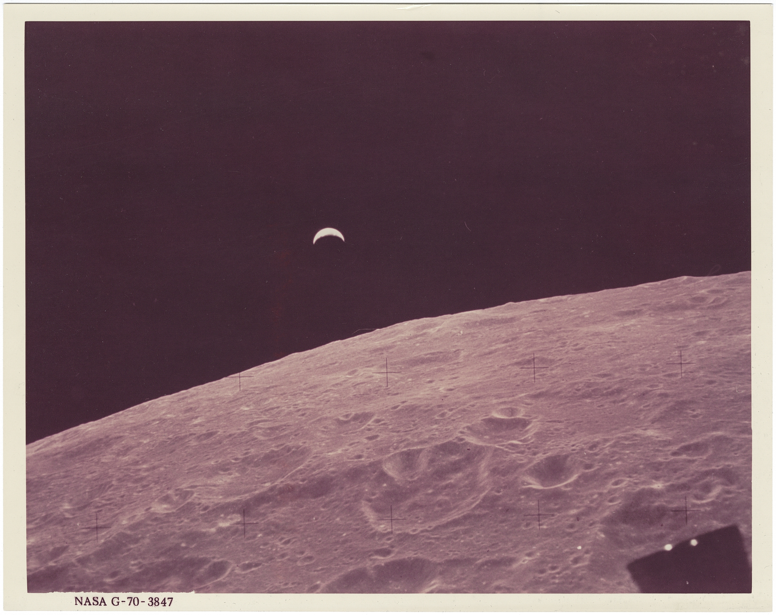 NASA | CRESCENT EARTHRISE FROM LUNAR MODULE INTREPID DESCENDING TO THE ...