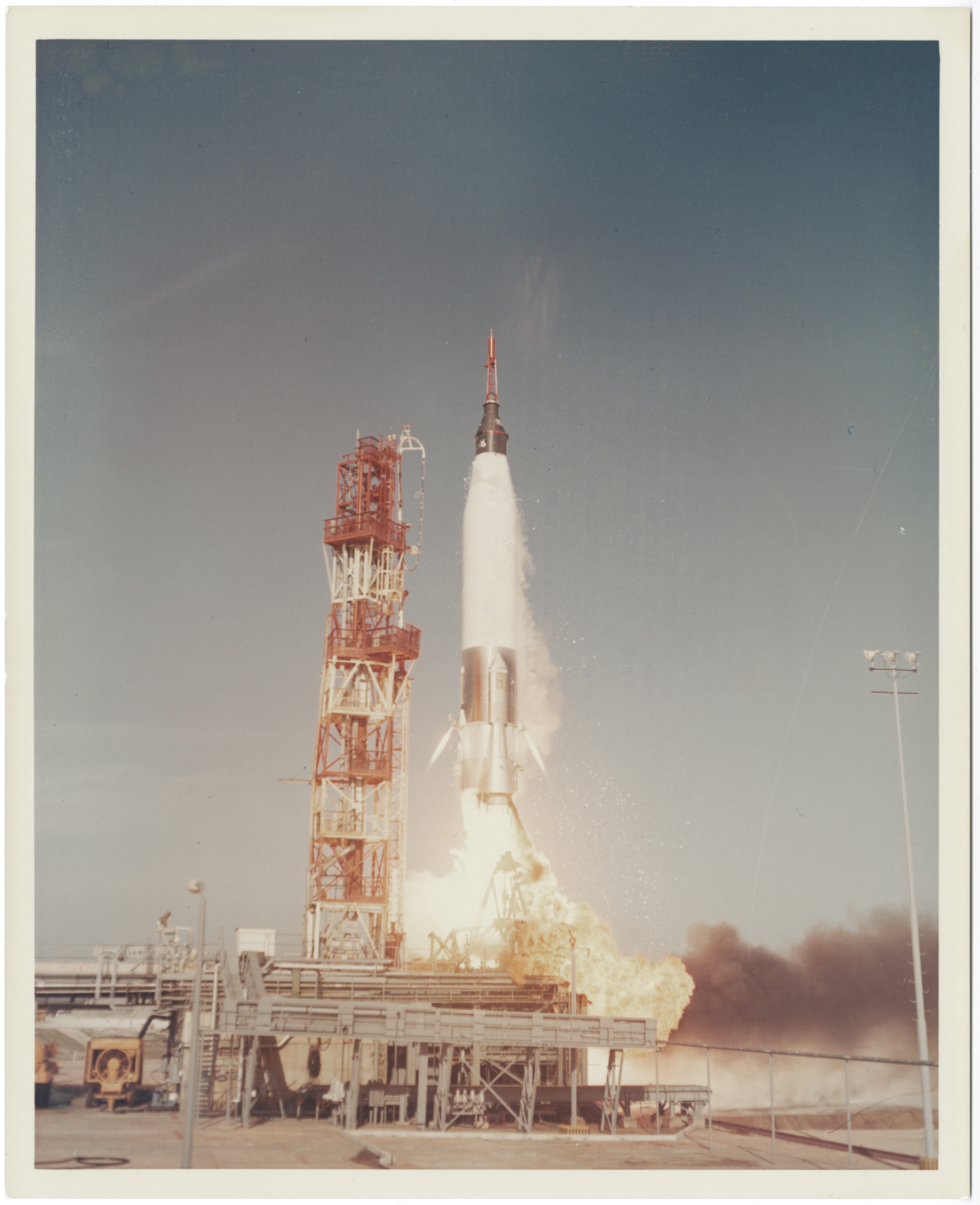 NASA | UNMANNED TEST LAUNCH OF AMERICA'S FIRST SPACECRAFT (21) | MutualArt